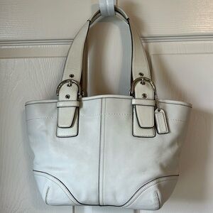 Coach Cream Leather Shoulder Bag